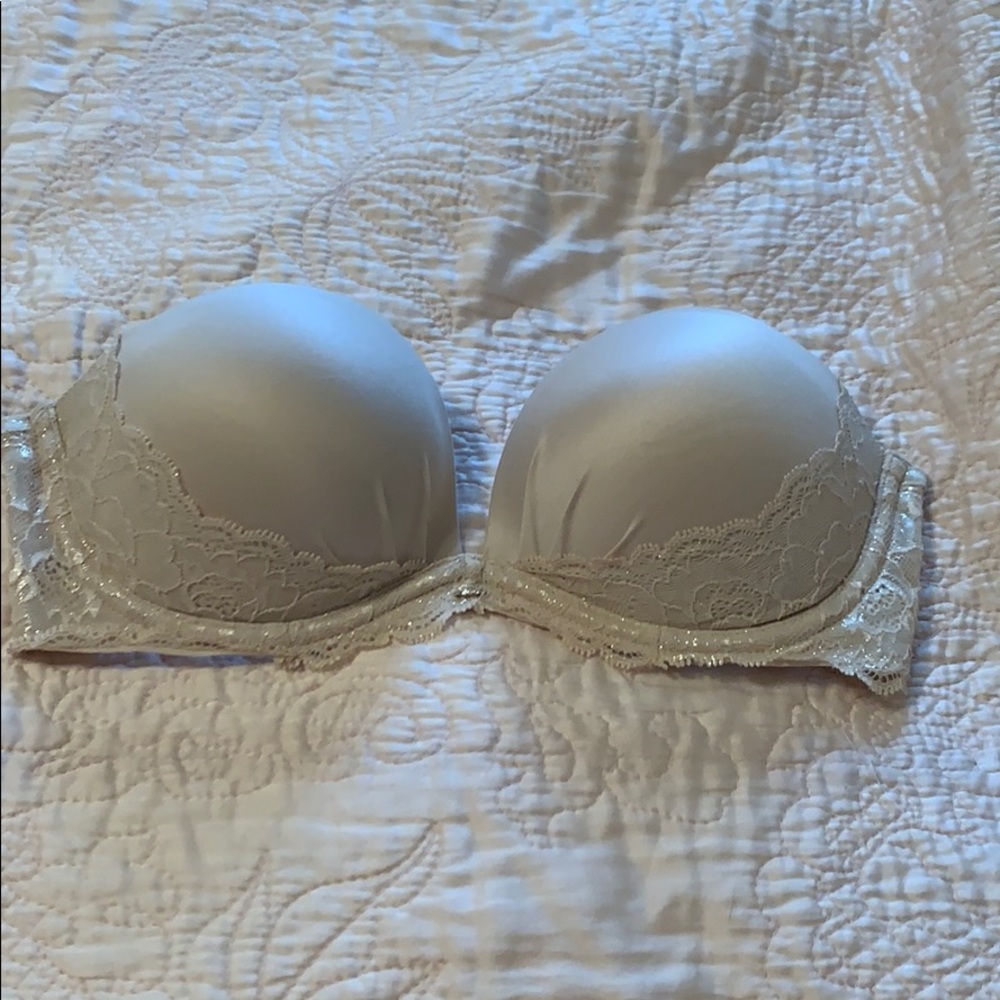 Victoria Secret strapless bra 32C